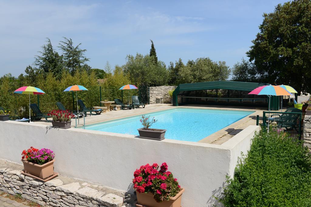 Hotel Le Lagon Rochefort-du-Gard Buitenkant foto